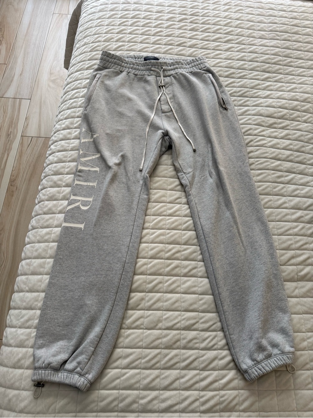 AMIRI Light Gray Logo Jogger Sweatpants